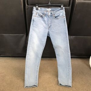 Levi's Women's Straight Leg Jeans in Soft Blue